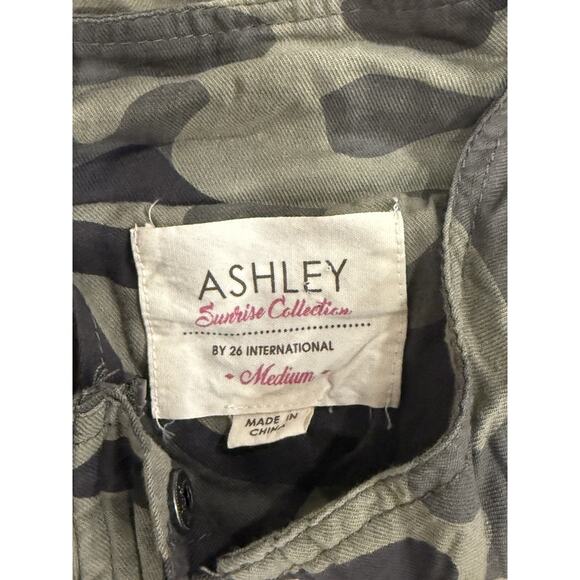 Ashley Sunrise Collection by 26 International Women's Camo Windbreaker Medium - Picture 3 of 5